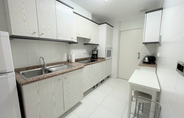 Alquiler a corto plazo - Apartamento / piso - Albir - Centro