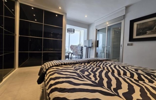 Venta - Apartamento / piso - Albir - Playa