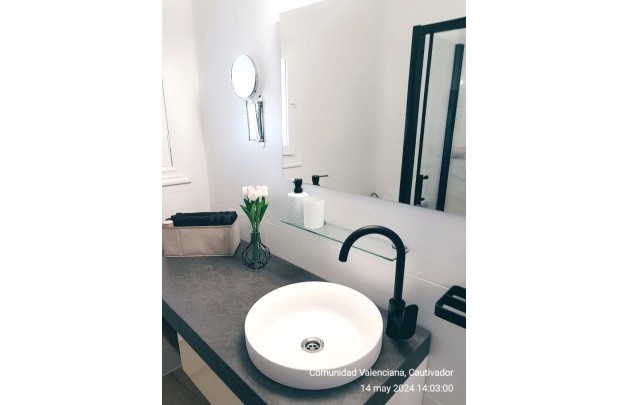 Sale - Apartment / flat - Alfas del Pí