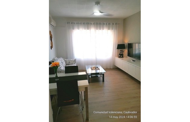 Sale - Apartment / flat - Alfas del Pí