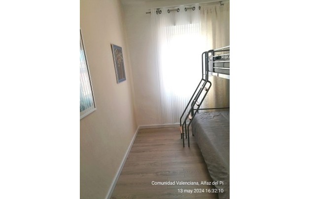 Sale - Apartment / flat - Alfas del Pí