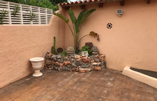 Venta - Villa - Albir