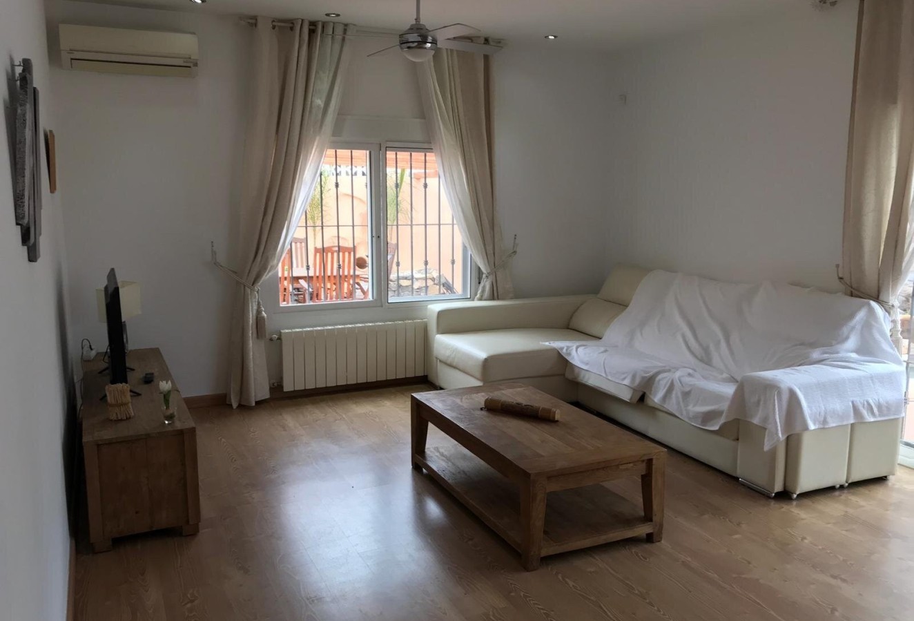 Venta - Villa - Albir