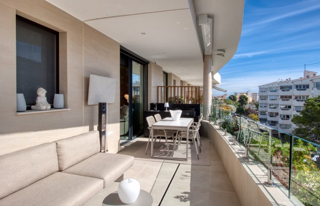 Sale - Apartment / flat - Albir