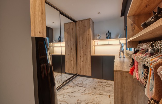 Sale - Apartment / flat - Albir