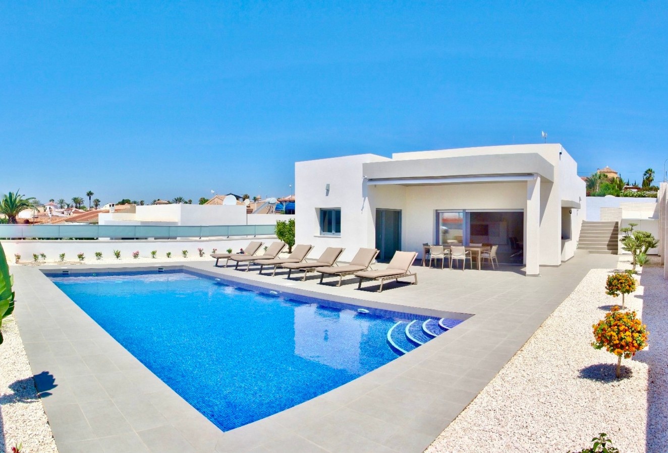 Obra nueva - detached - Rafal