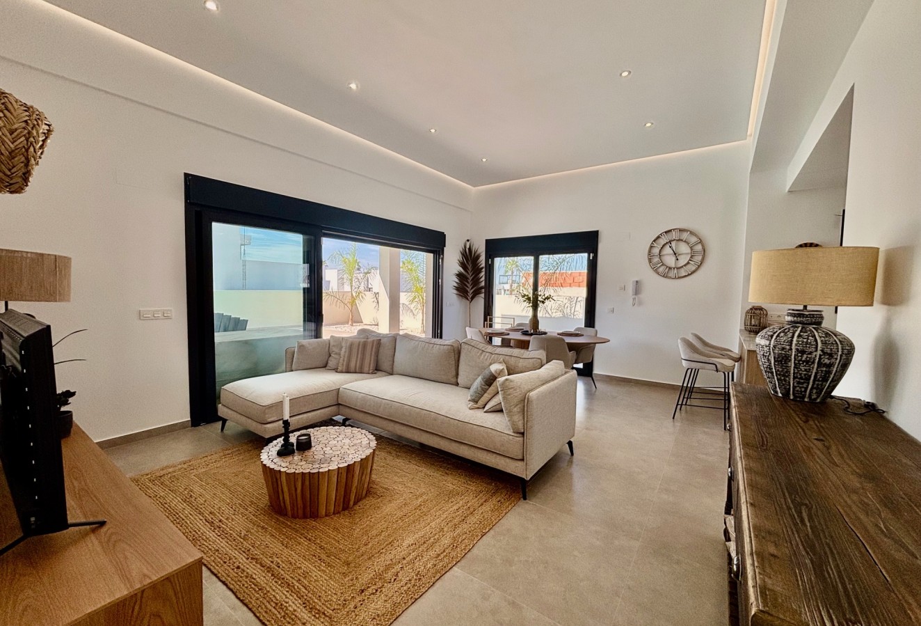 Obra nueva - detached - Rafal