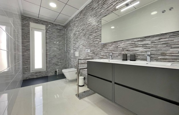 Obra nueva - detached - Rafal