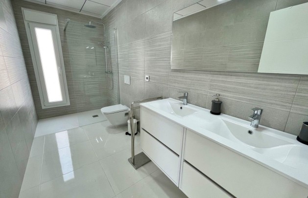 Obra nueva - detached - Rafal