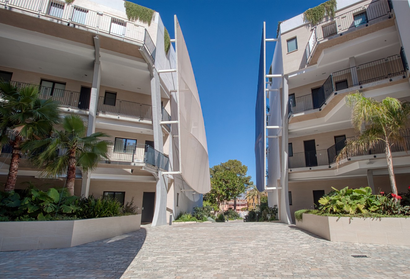 Sale - Apartment / flat - Albir