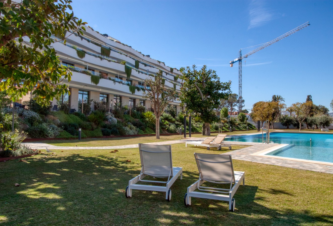 Sale - Apartment / flat - Albir