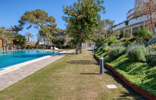 Sale - Apartment / flat - Albir