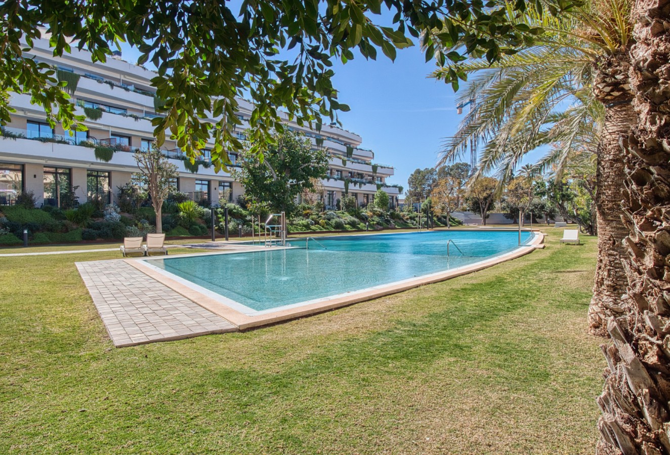 Sale - Apartment / flat - Albir