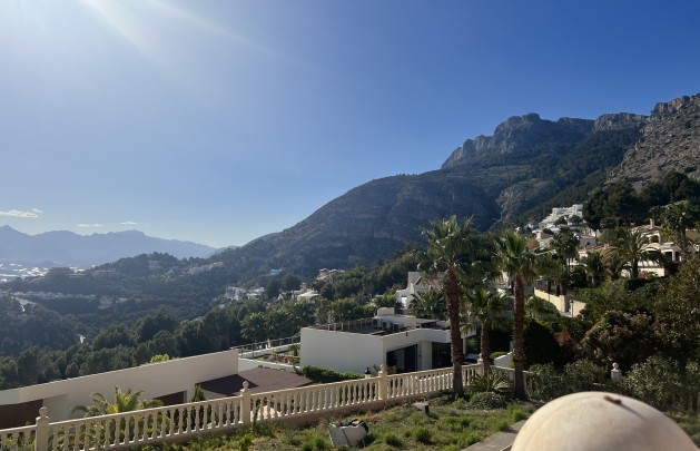 Obra nueva - Villa - Altea