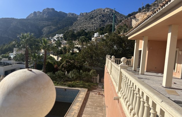 Obra nueva - Villa - Altea