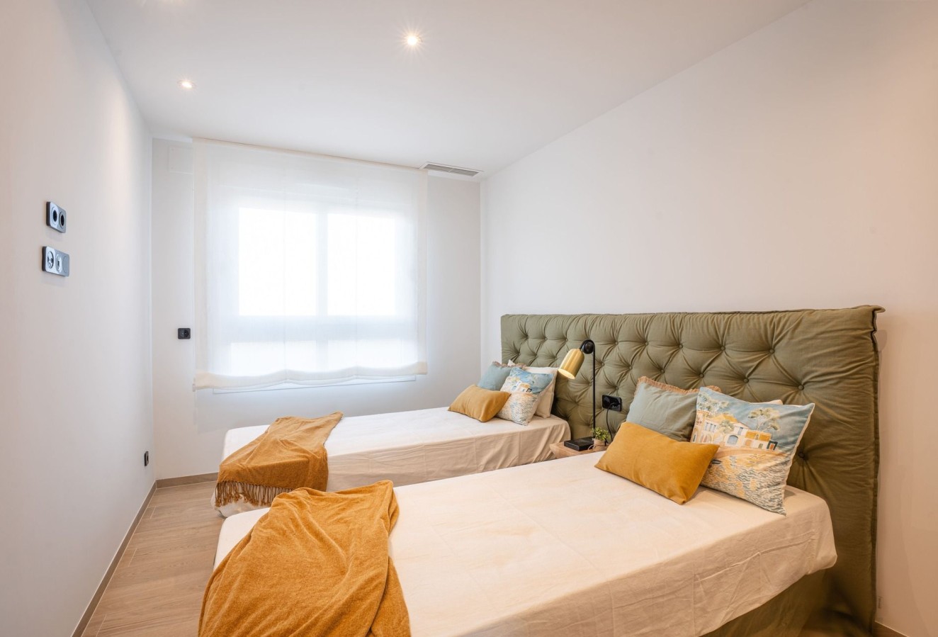 Obra nueva - high-bungalow - La Finca Golf