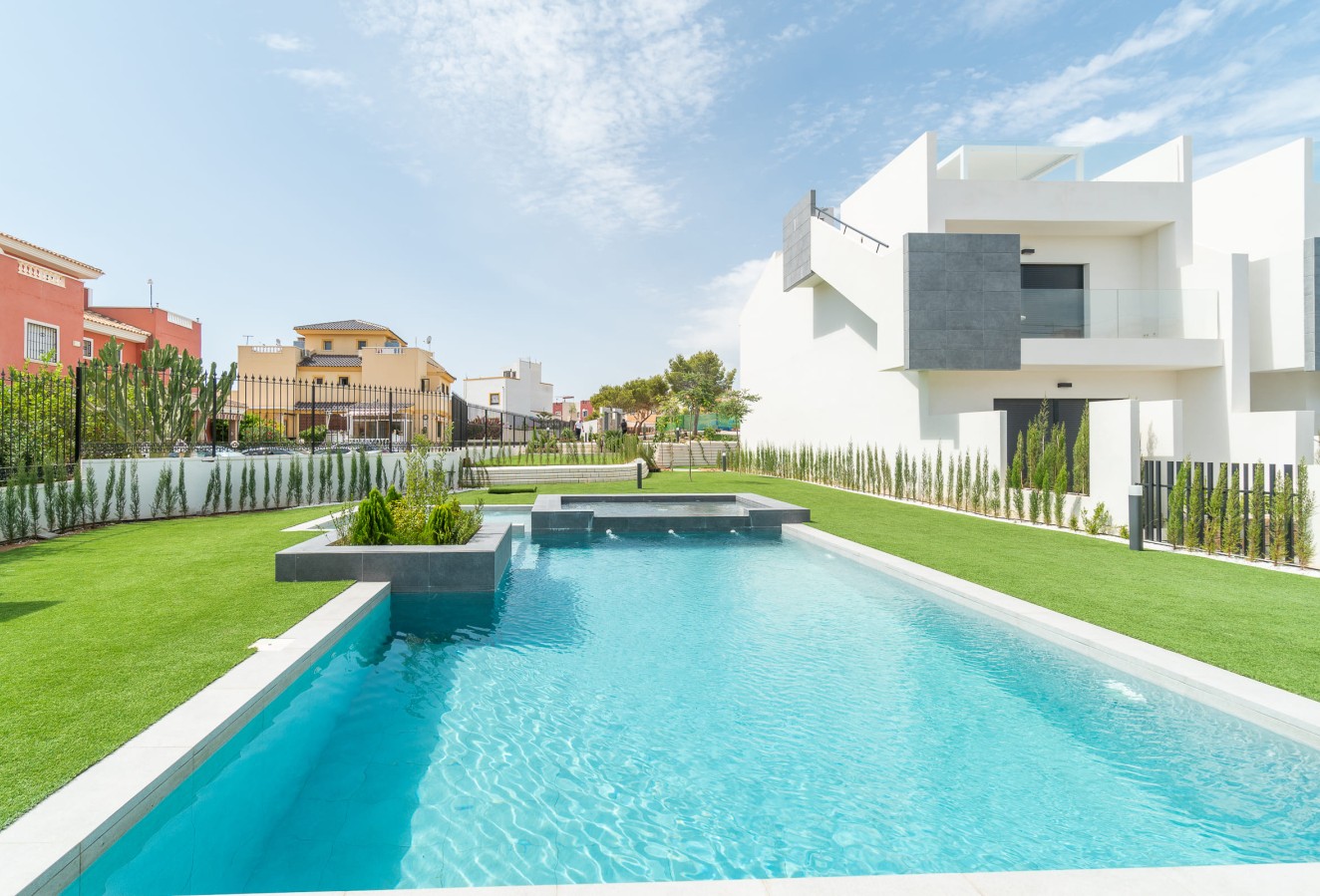 Obra nueva - high-bungalow - Torrevieja