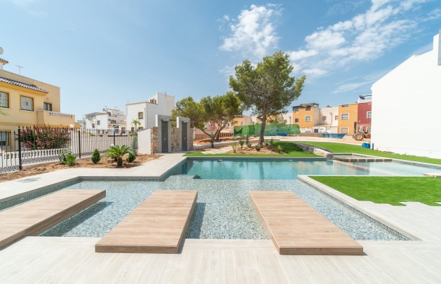 Obra nueva - high-bungalow - Torrevieja