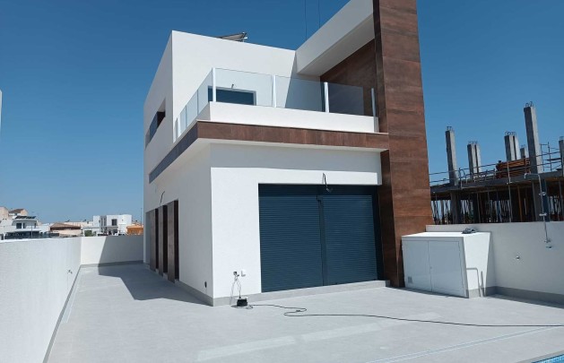 New Build - detached - Daya Nueva