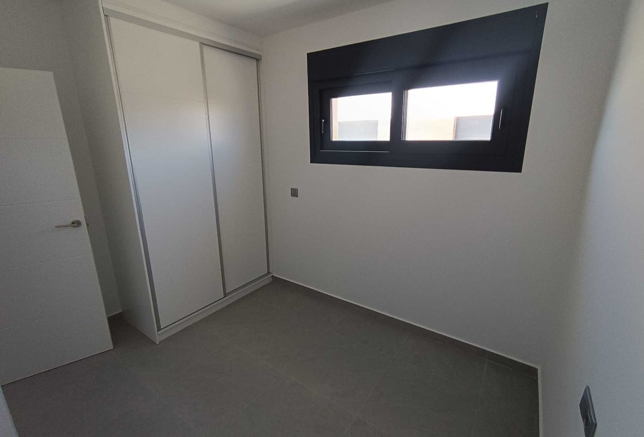New Build - detached - Daya Nueva