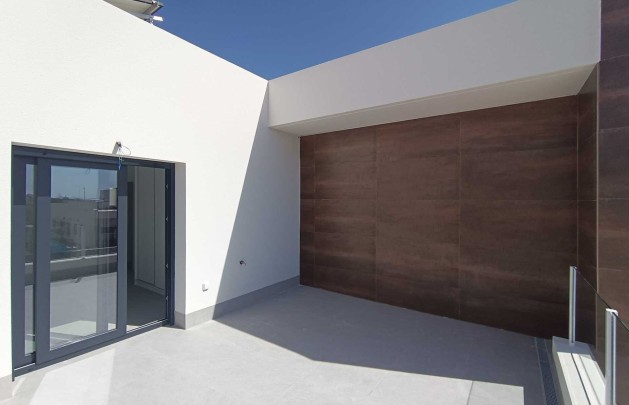 New Build - detached - Daya Nueva