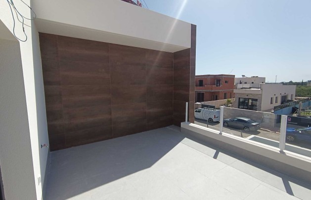 New Build - detached - Daya Nueva