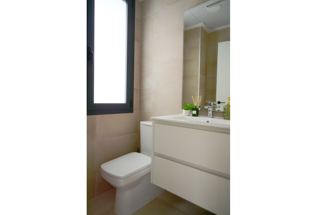 Obra nueva - detached - Dolores