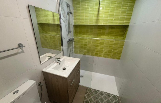 Long Term Rental - Apartment / flat - Alfaz del Pi - Centro