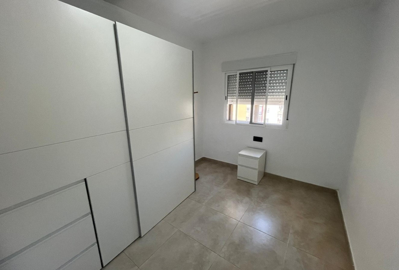 Long Term Rental - Apartment / flat - Alfaz del Pi - Centro