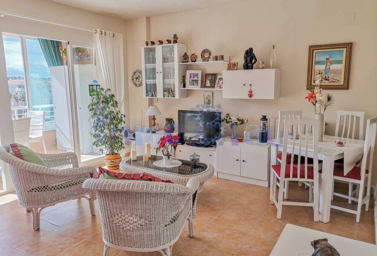 Alquiler a corto plazo - Apartamento / piso - Albir - Centro