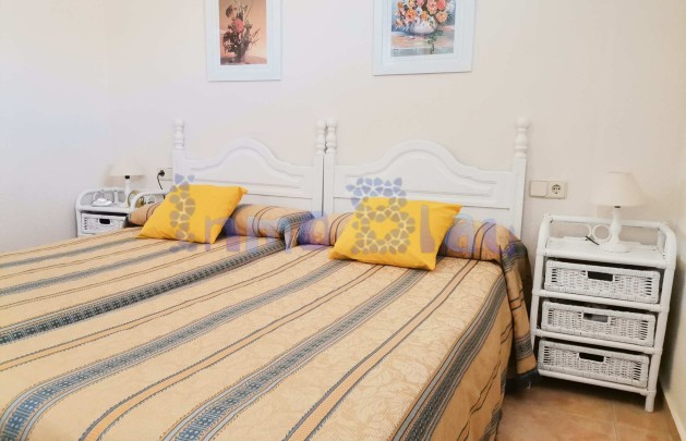 Alquiler a corto plazo - Apartamento / piso - Albir - Centro
