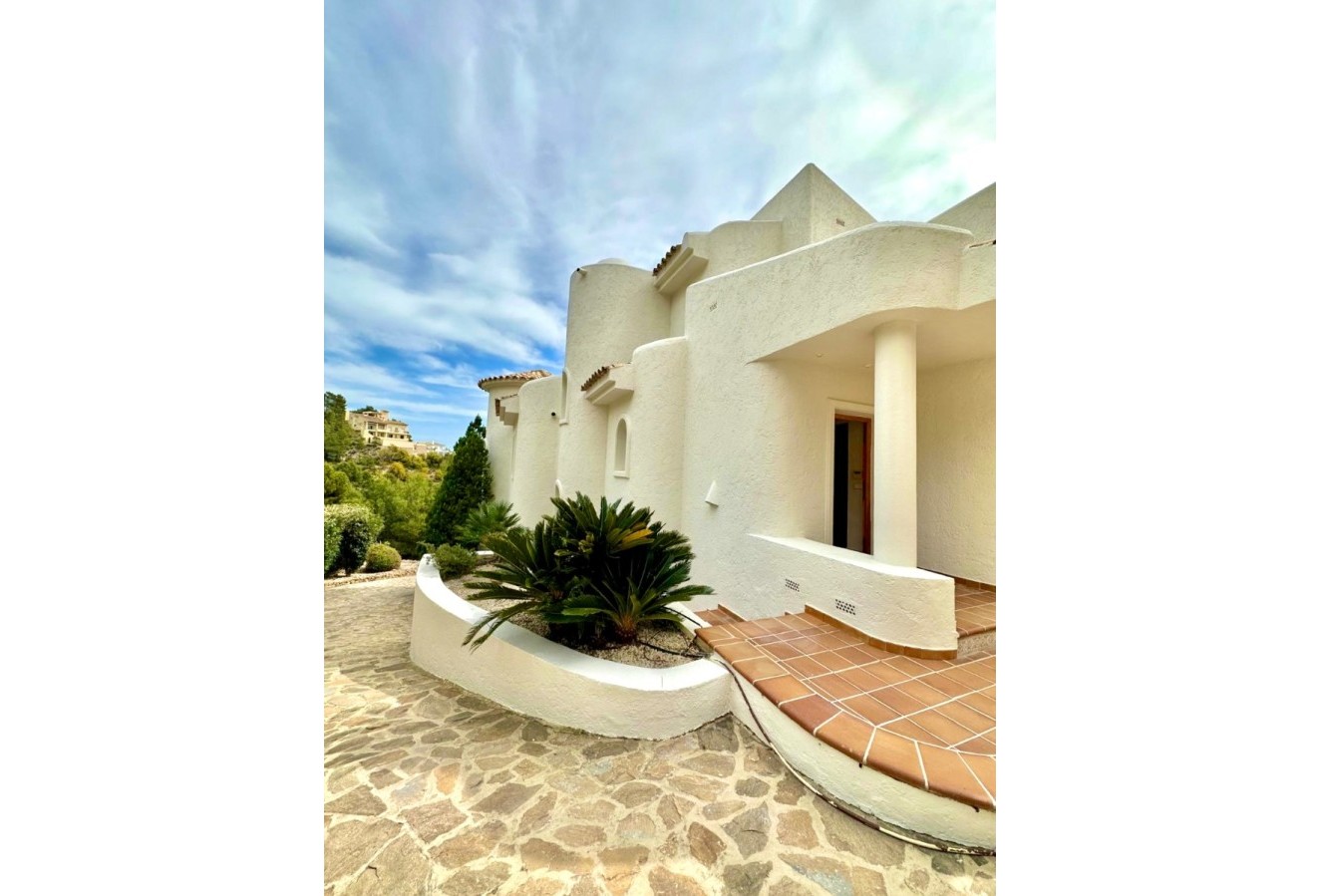 Sale - Villa - Altea - Urbanizacion