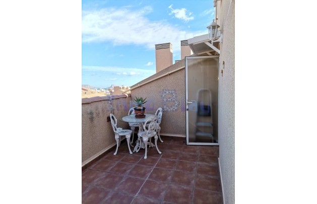 Alquiler a corto plazo - Apartamento / piso - Albir - Centro