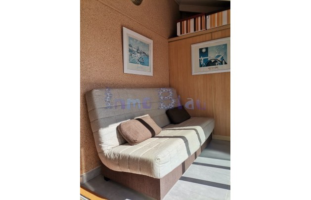 Alquiler a corto plazo - Apartamento / piso - Albir - Centro
