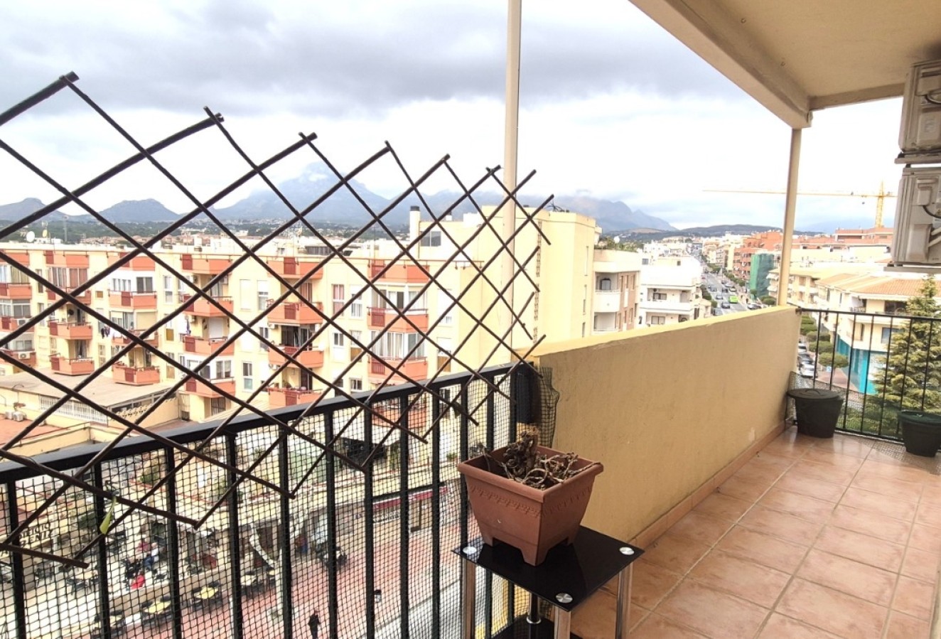 Sale - Apartment / flat - Alfas del Pí