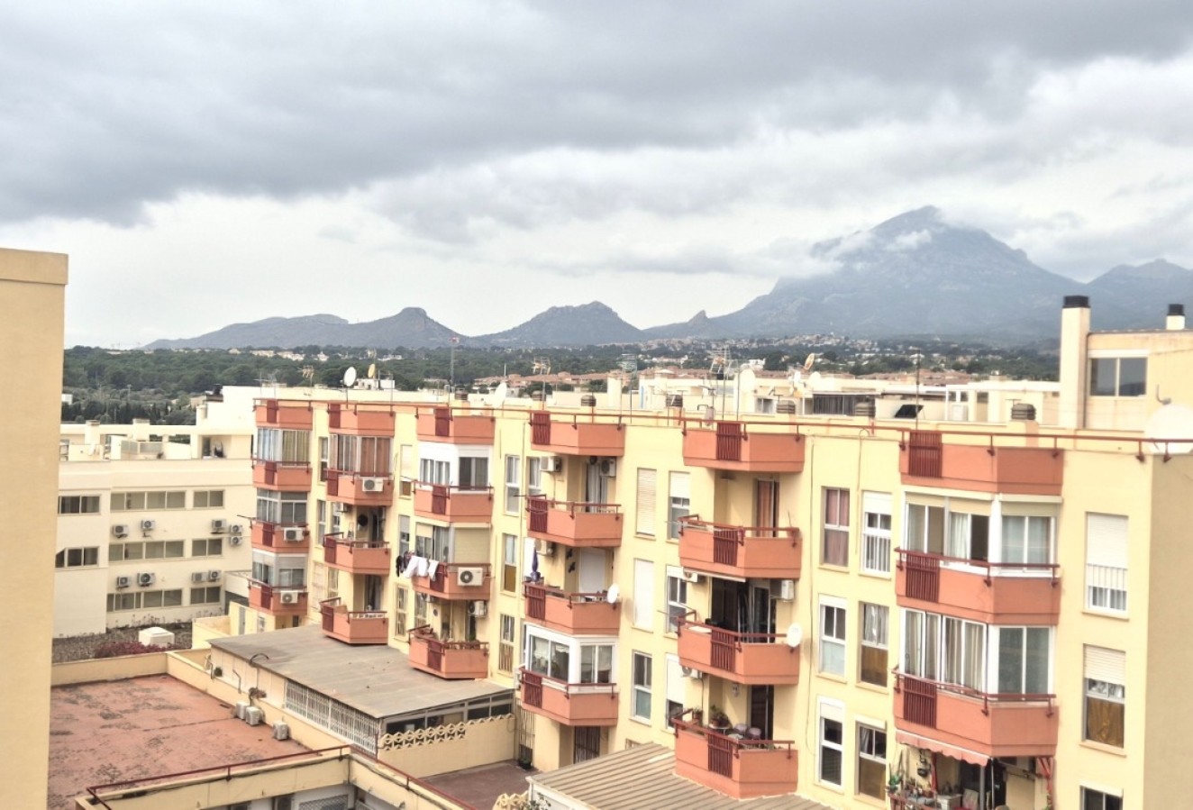 Sale - Apartment / flat - Alfas del Pí