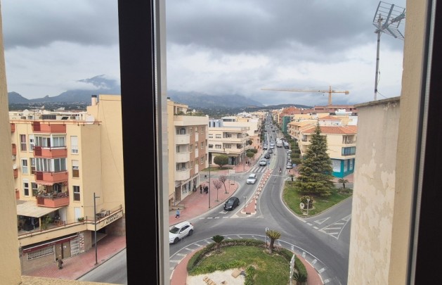 Sale - Apartment / flat - Alfas del Pí