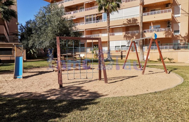 Alquiler a corto plazo - Apartamento / piso - Albir - Centro