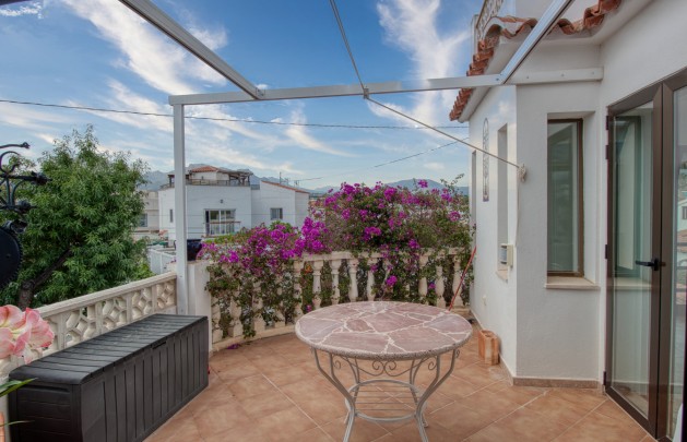 Sale - Villa - Albir