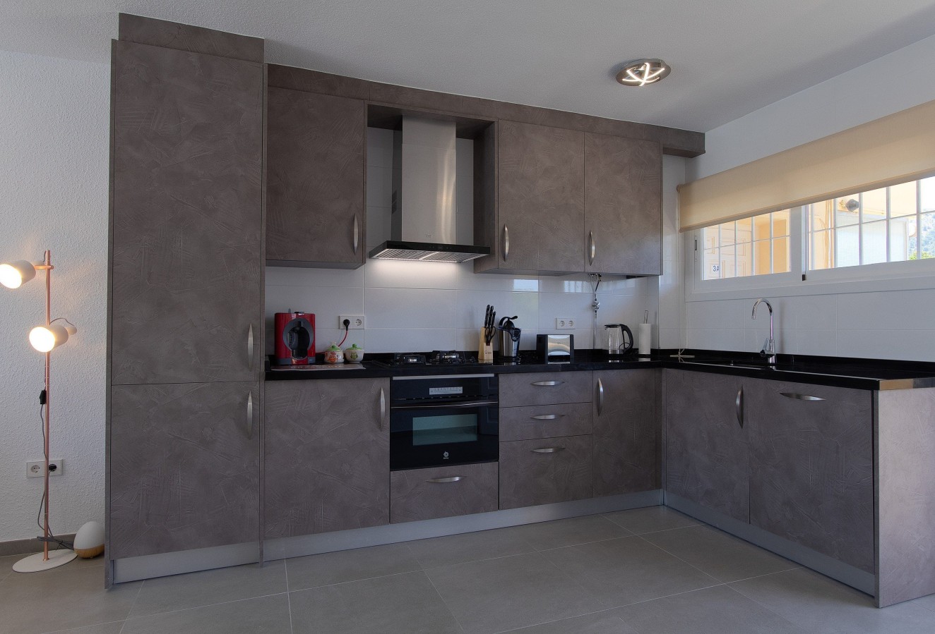 Alquiler a corto plazo - Apartamento / piso - Albir - Centro