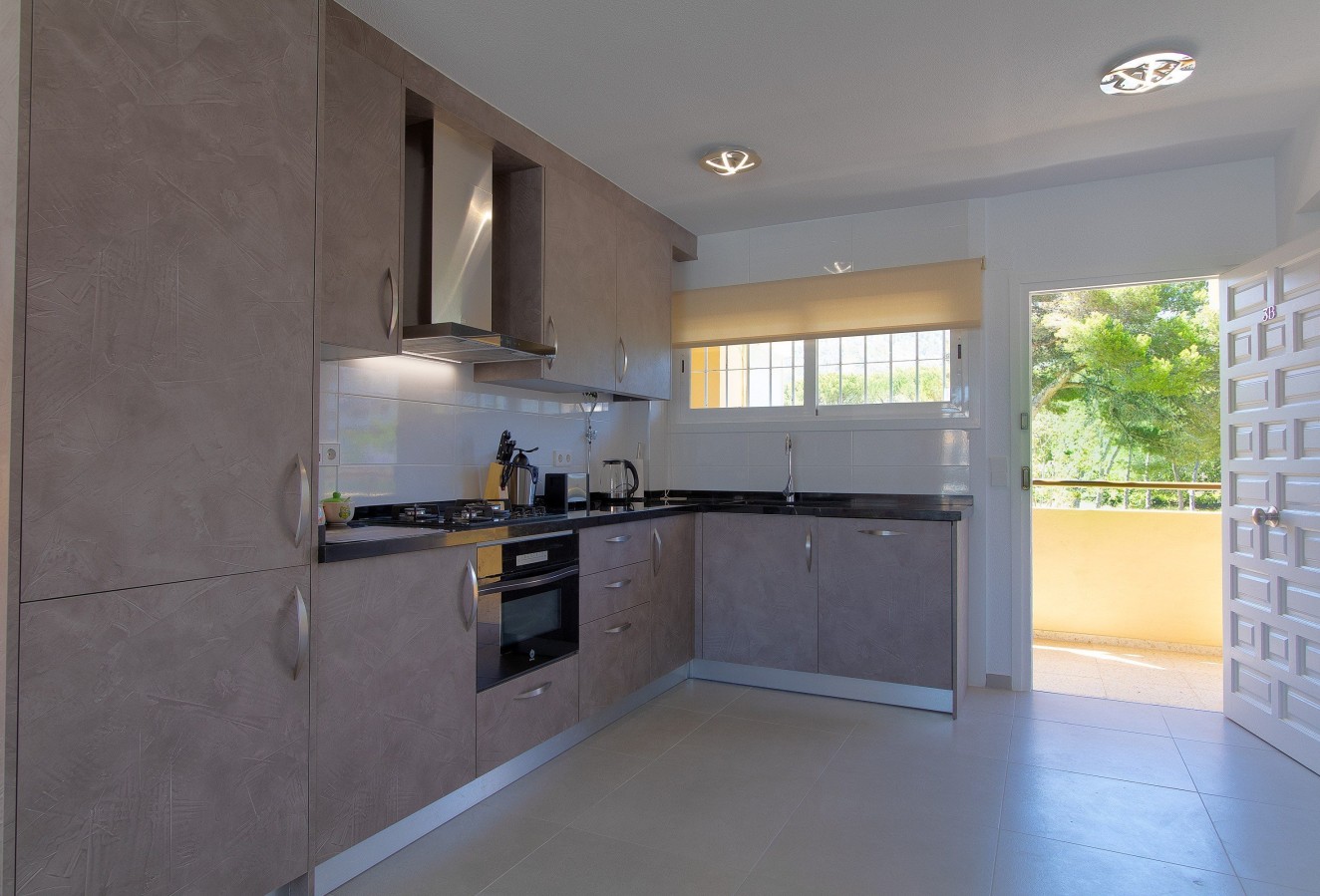 Alquiler a corto plazo - Apartamento / piso - Albir - Centro