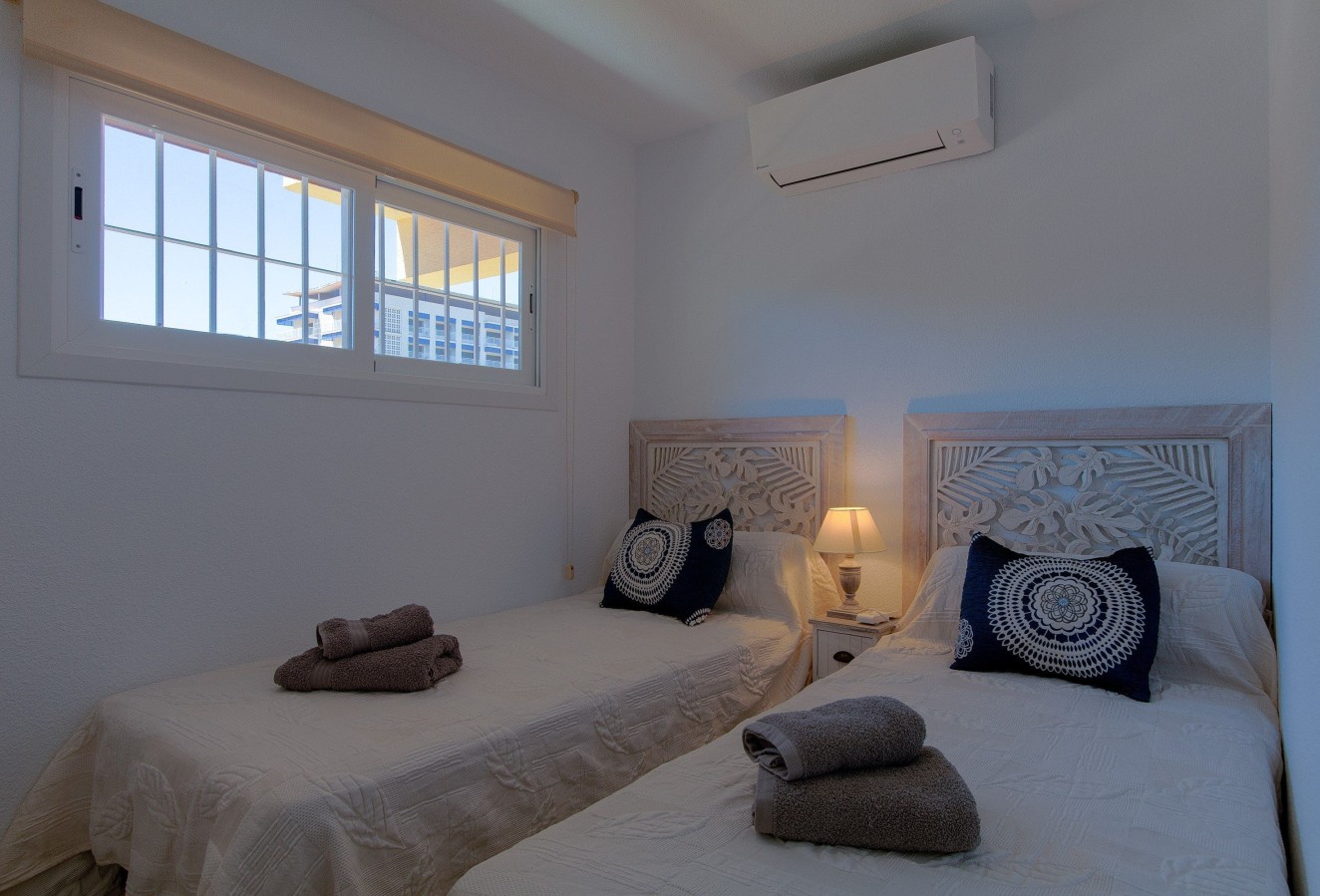 Alquiler a corto plazo - Apartamento / piso - Albir - Centro
