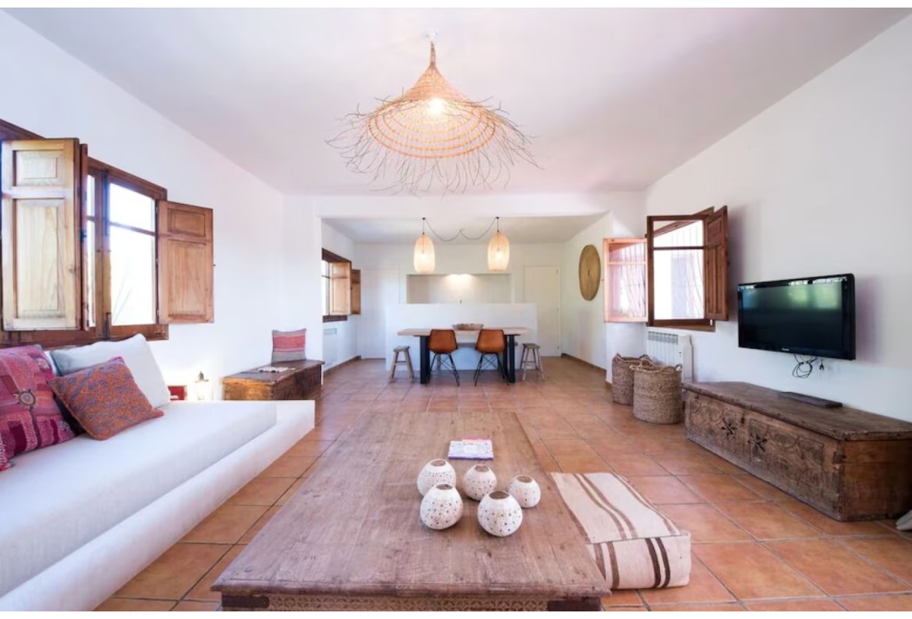Alquiler a corto plazo - Villa - Alfas del Pí