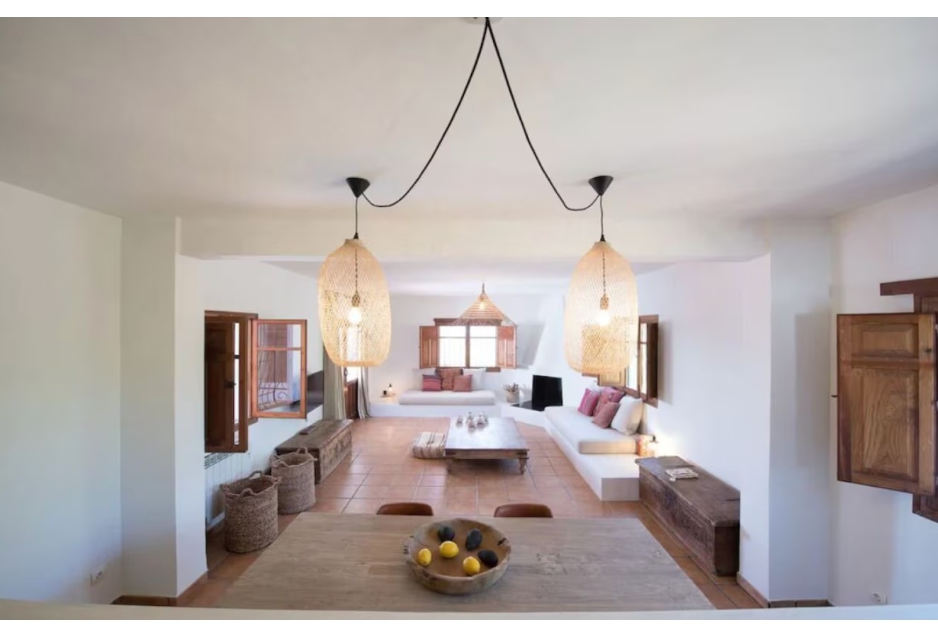 Alquiler a corto plazo - Villa - Alfas del Pí