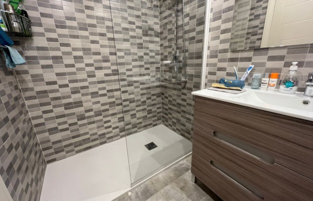 Alquiler a corto plazo - Apartamento / piso - Albir - Centro