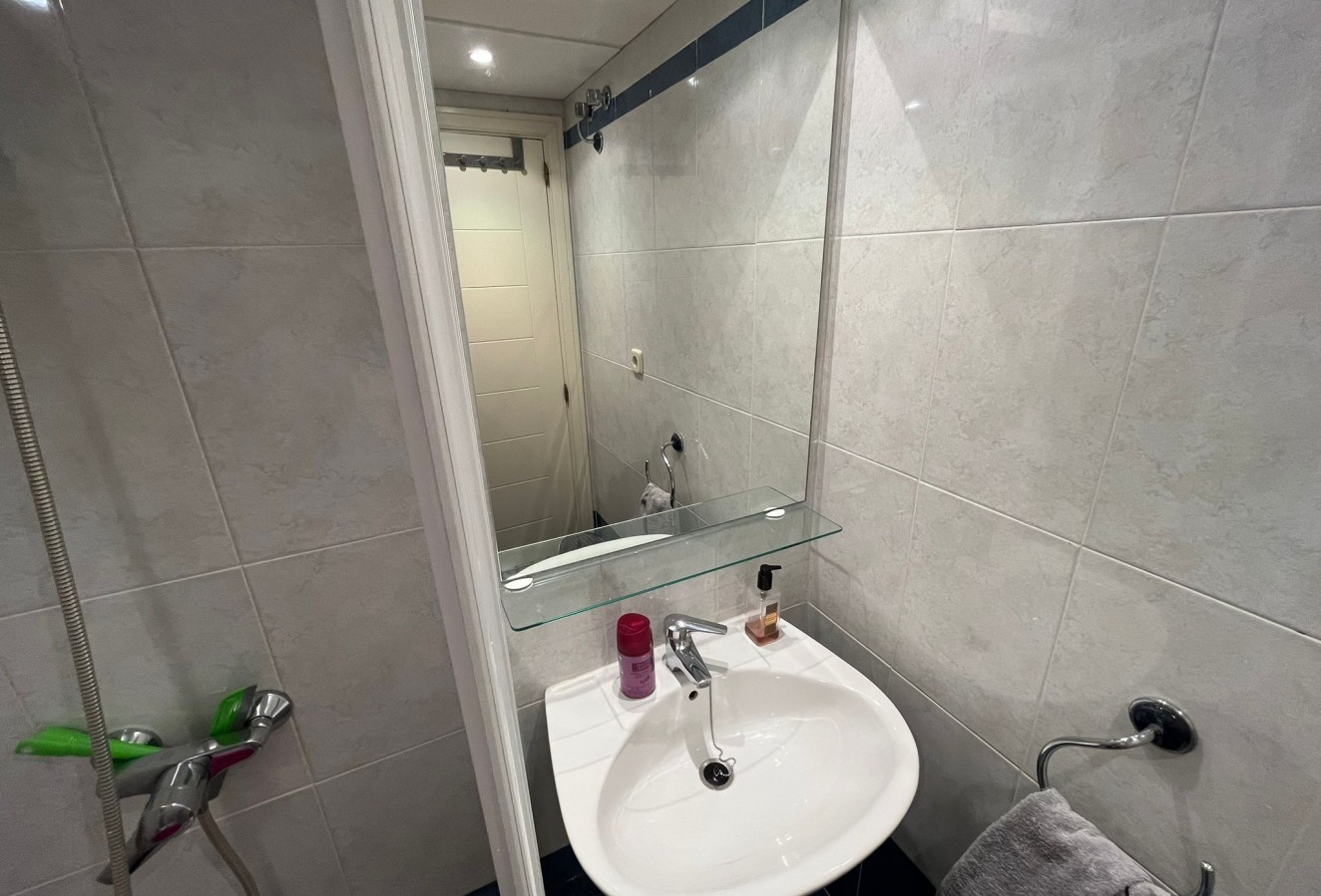 Alquiler a corto plazo - Apartamento / piso - Albir - Centro
