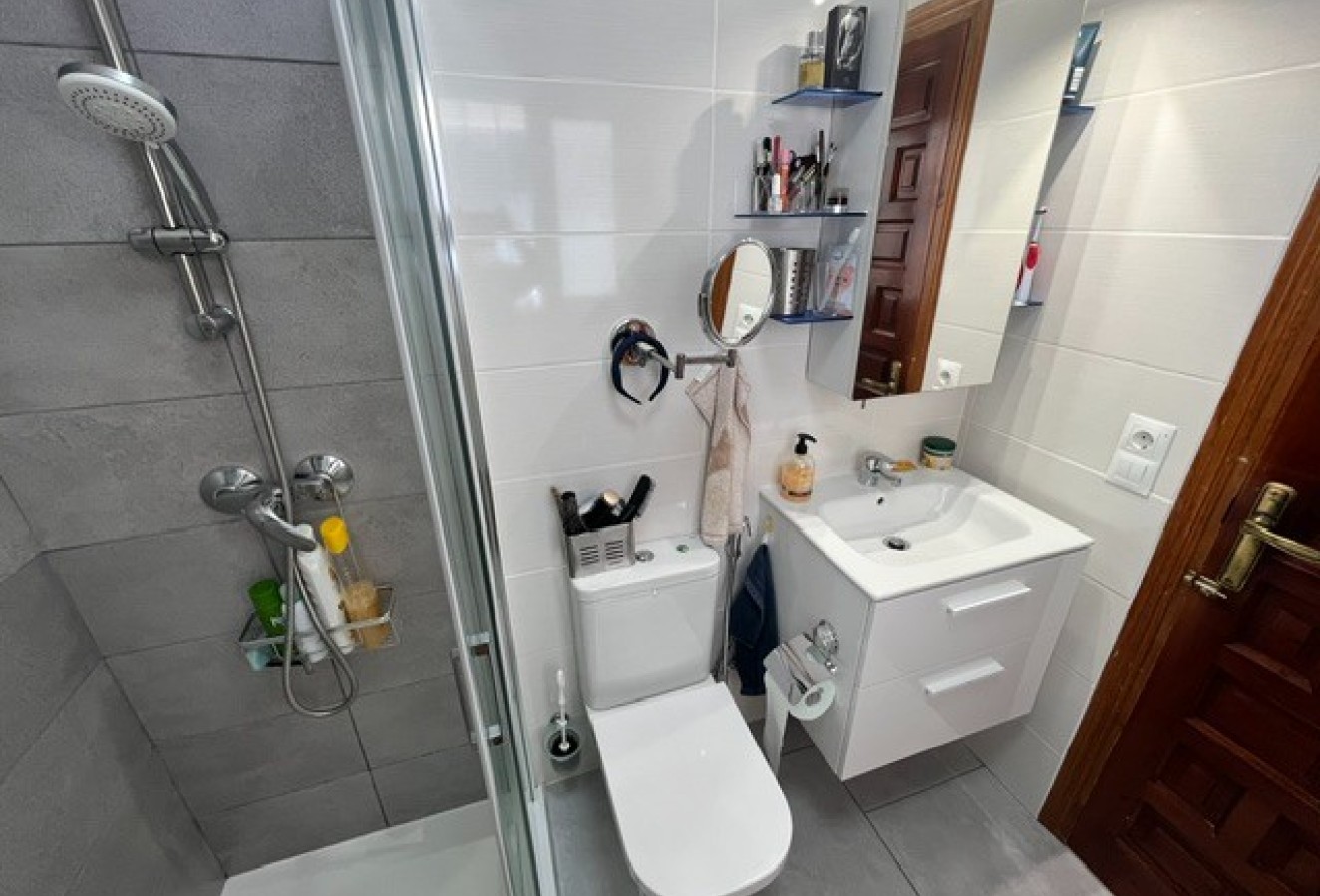 Sale - Townhouse - La Nucía