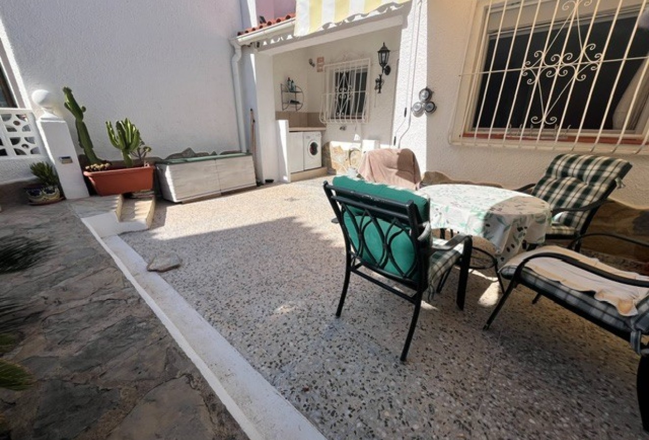 Sale - Townhouse - La Nucía