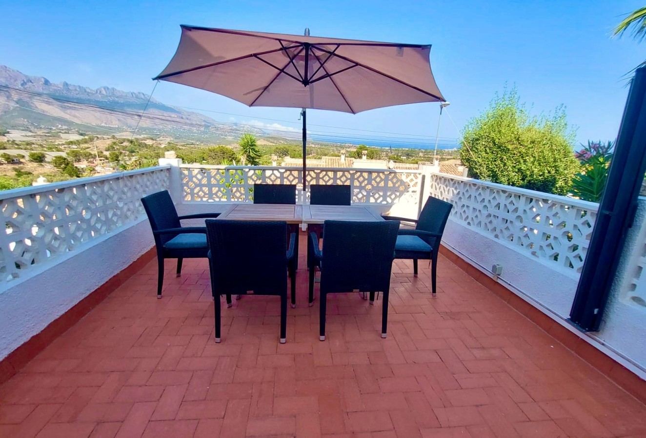 Sale - Townhouse - La Nucía
