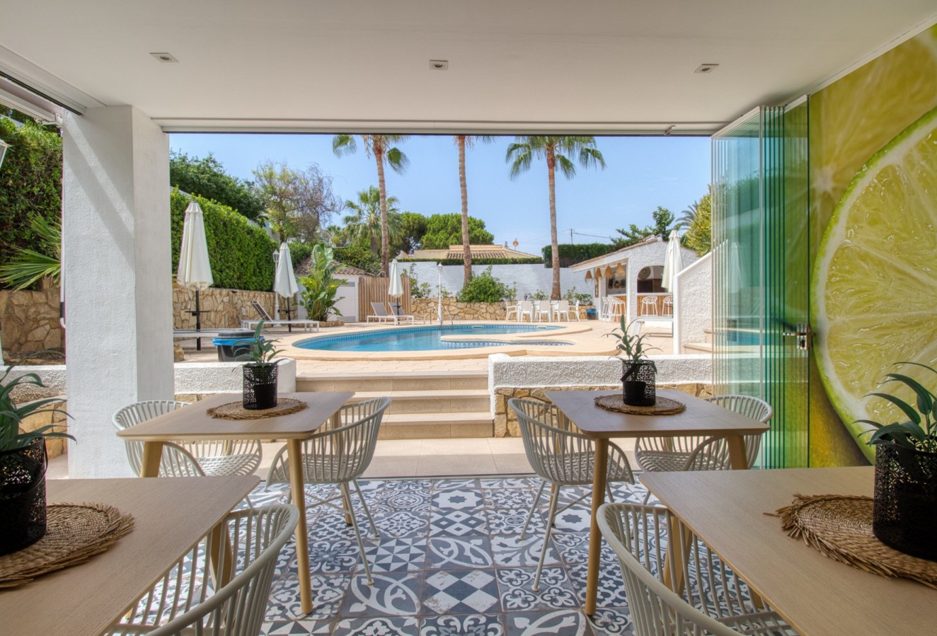 Sale - Villa - Albir